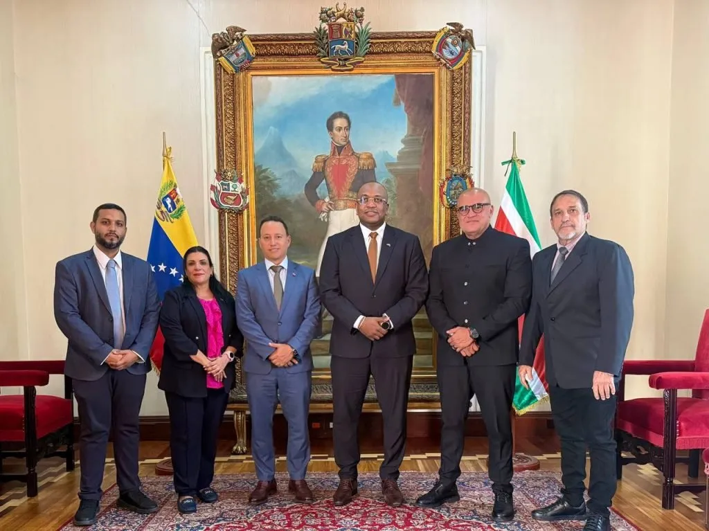 Ministeriële ontmoeting in Venezuela moet bijdragen aan verdere ontwikkeling van strategische sectoren