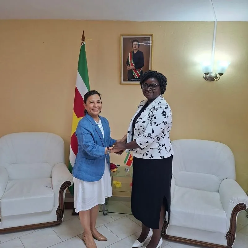 Ambassade van Suriname in Cuba foto 2