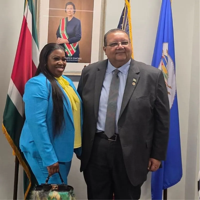 Ambassade van Suriname in de Verenigde Staten foto 3