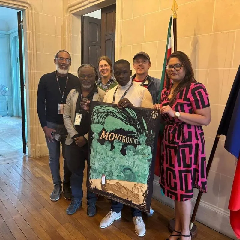 Ambassade van Suriname in Frankrijk foto 3
