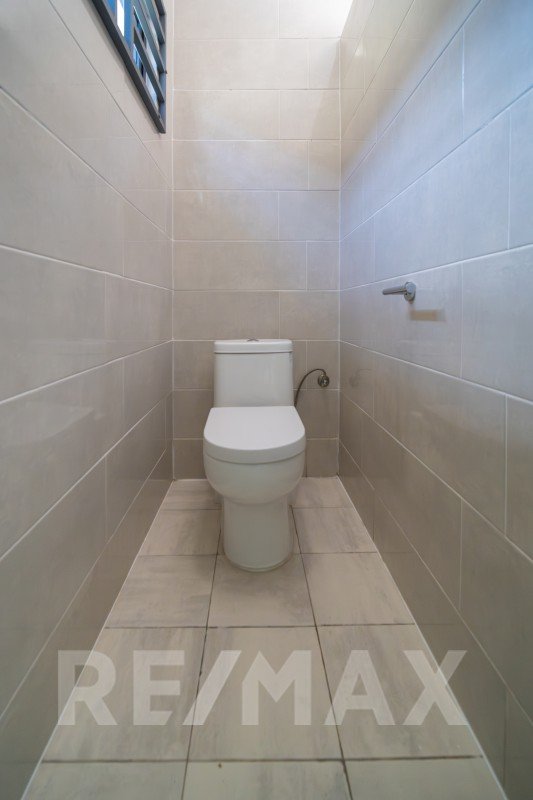 2-slaapkamers huurwoning te Helouisestraat #80A, Paramaribo Zuid
